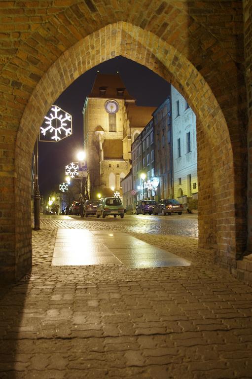 Hotel Gromada Torun Bagian luar foto